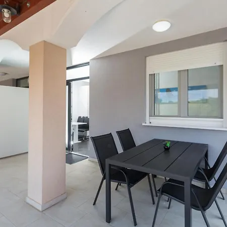 Apartments Adriana Pula Chambre photo